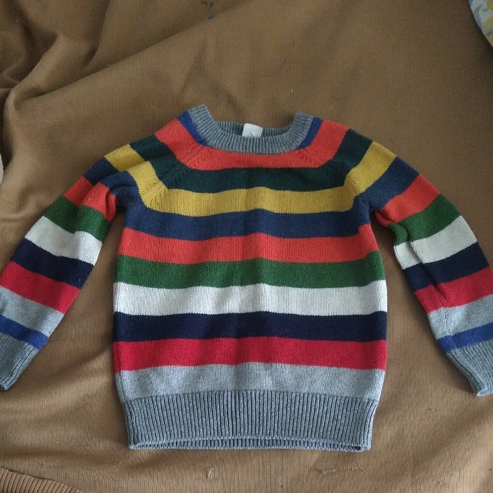 GAP Red and Green Crewneck Sweater